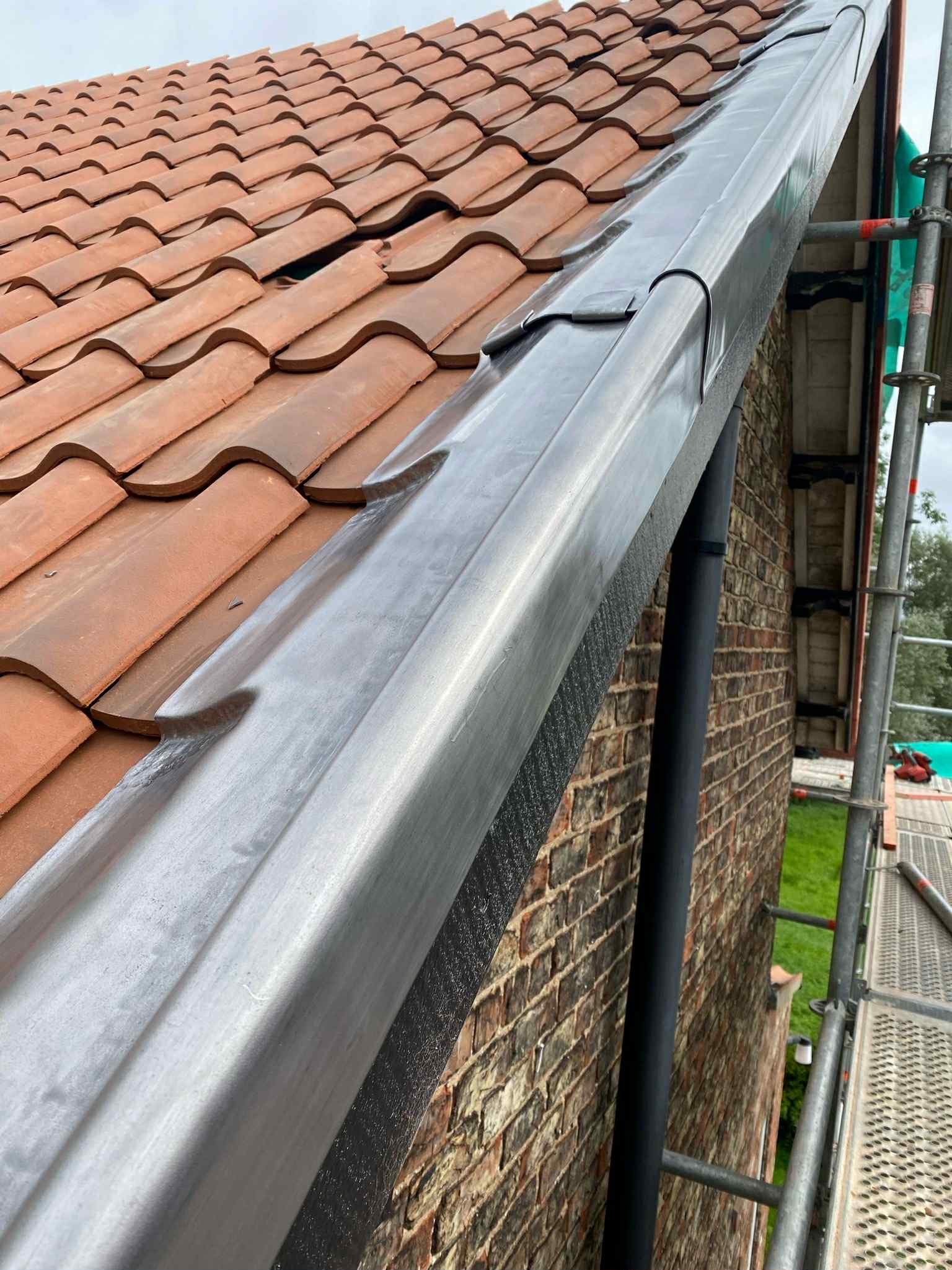 commercial roof flashing
